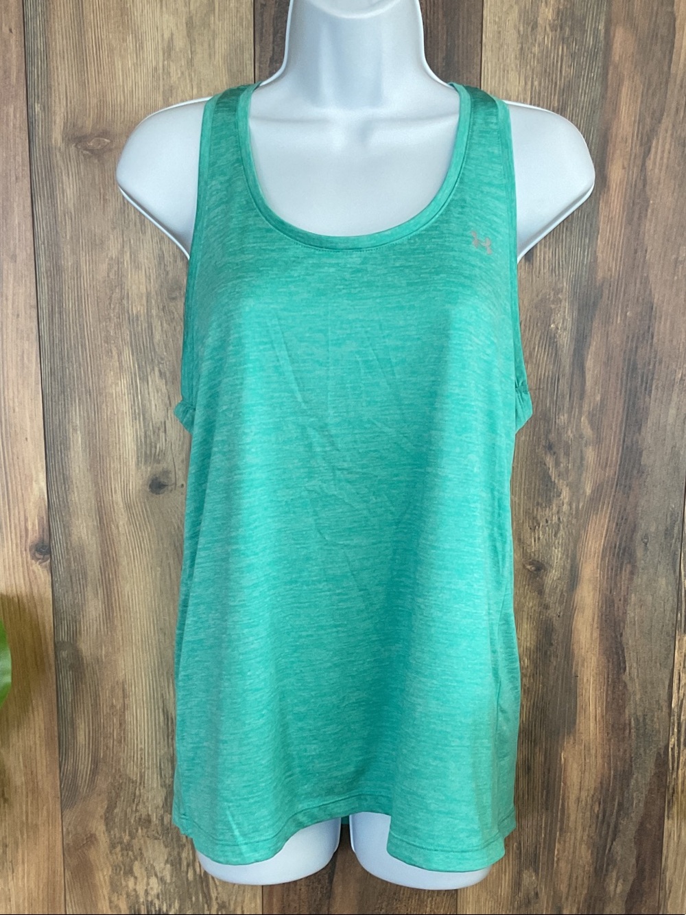 Under Armour Mint Green Athletic Racerback Tank Top M C225